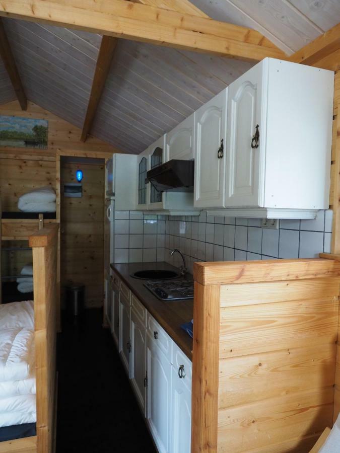 Chalet - Camping 'T Dekske Wintelre Екстериор снимка