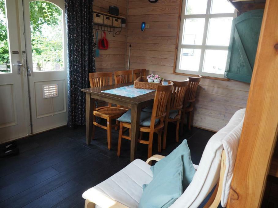 Chalet - Camping 'T Dekske Wintelre Екстериор снимка